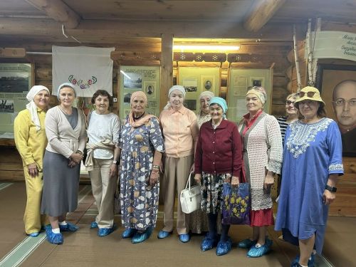 «Наз»да ял итүчеләр “Мирхәйдәр Фәйзи” музеенда сәяхәттә булып кайттылар