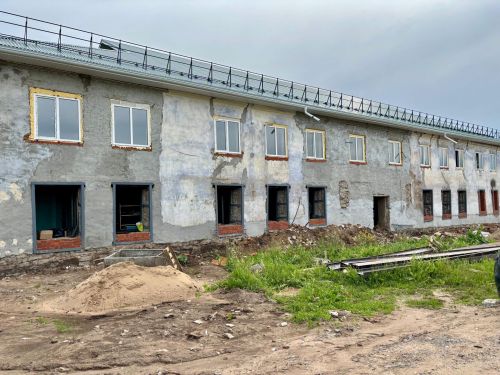 Балтач районы башлыгы төзелеш объектларында булып, эш барышы белән танышты