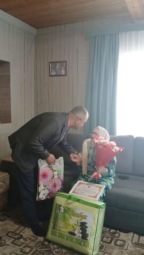 Юбилярларны котладылар