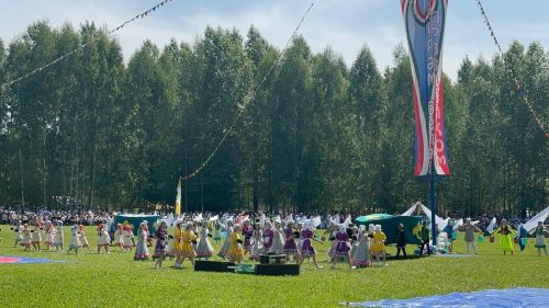 Ерак дәверләрдән безнең көнгә кадәр төсен югалтмыйча килә Сабантуй!