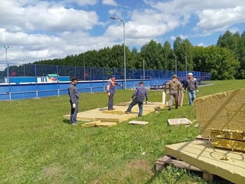 «Балтач» универсаль спорт залында күләмле төзекләндерү эшләре бара