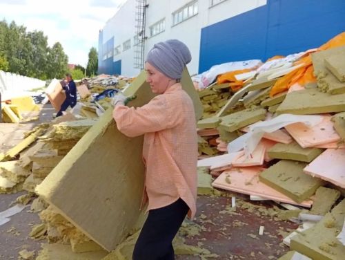 «Балтач» универсаль спорт залында күләмле төзекләндерү эшләре бара