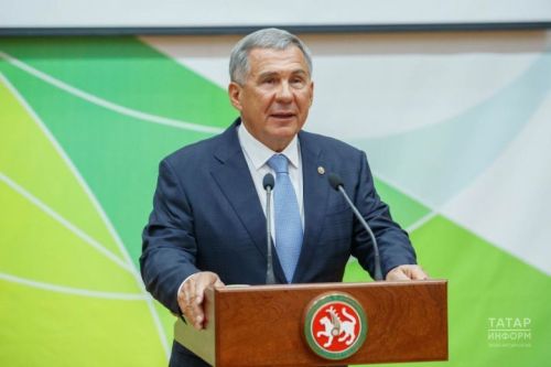 Рөстәм Миңнеханов Татарстан халкын Сабан туе бәйрәме белән котлады