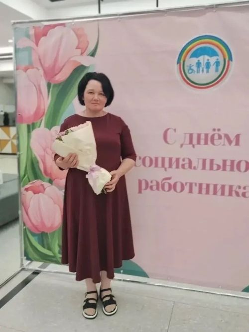 Балтачның социаль хезмәткәрләрен Казанда хөрмәтләделәр
