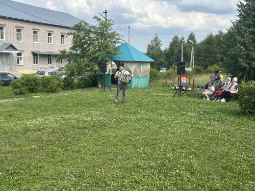 «Дуслык белән көчле без»