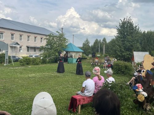 «Дуслык белән көчле без»