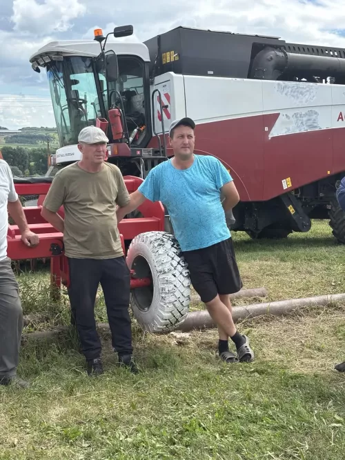 «Смәел» җәмгыятендә уракка өч комбайн чыгачак