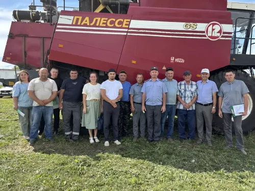 Балтачта комбайннар парады дәвам итә