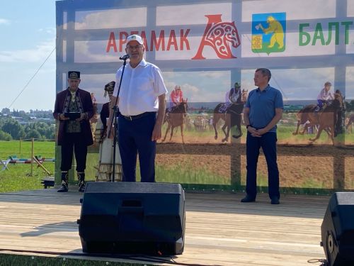 Бүген «Аргамак» ат фестивале узды
