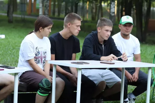 Балтач яшьләре «Икеләтә зачет» уенында катнашты