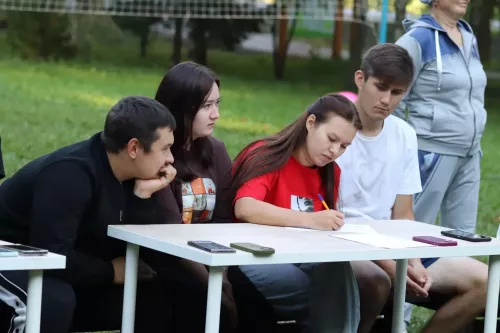 Балтач яшьләре «Икеләтә зачет» уенында катнашты