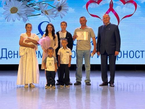 Балтачта дүрт гаиләгә бәйрәм уңаеннан сертификатлар тапшырылды