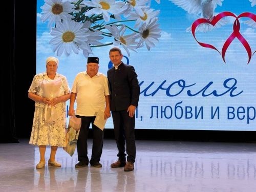 Балтачта үрнәк гаиләләрне хөрмәтләделәр
