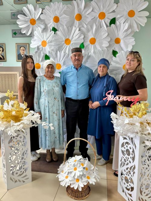 Балтачта үрнәк гаиләләрне хөрмәтләделәр
