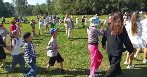 Нөнәгәрдә лагерь Сабантуй белән тәмамланган