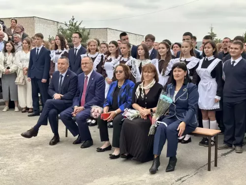 Балтач мәктәбе Белем бәйрәмен өр-яңа булып каршы алды