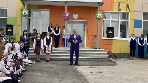 Балтач мәктәбе Белем бәйрәмен өр-яңа булып каршы алды