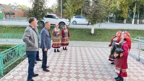 Сайлауларның барышы белән министр да танышты