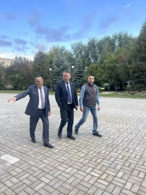 Сәламәтлек саклау министры Альмир Рашит улы Абашев районыбызда эшлекле сәфәр белән