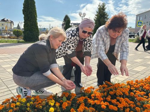 Балтачлылар Беслан шәһәрендә һәлак булган укучыларны искә алды