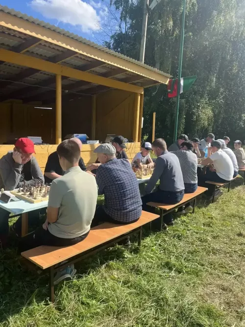 Харис Галимуллин истәлегенә шахмат турниры булды