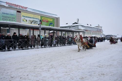 Балтачта Яңа ел парады узды.