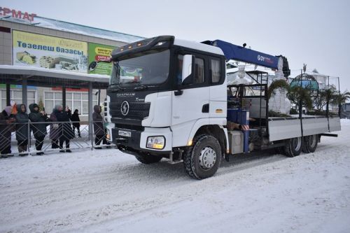 Балтачта Яңа ел парады узды.