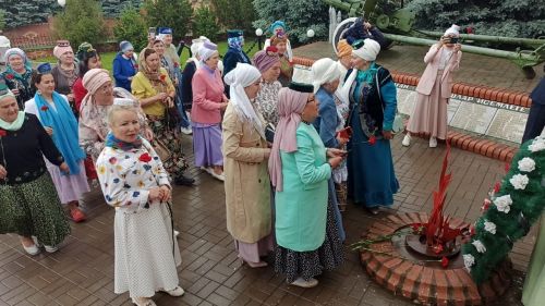 Балтачта бүген зур чара: бездә кунакта «Ак калфак»лылар