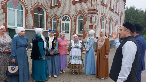 Балтачта бүген зур чара: бездә кунакта «Ак калфак»лылар