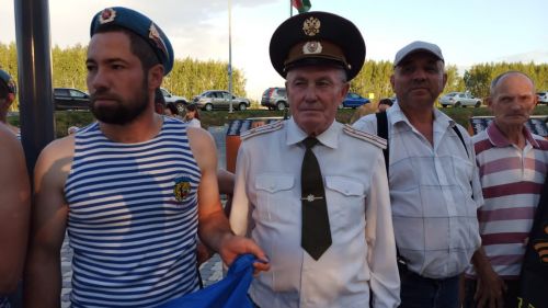 Һава десанты гаскәрләре көненнән фоторепортаж