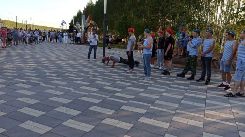 Һава десанты гаскәрләре көненнән фоторепортаж