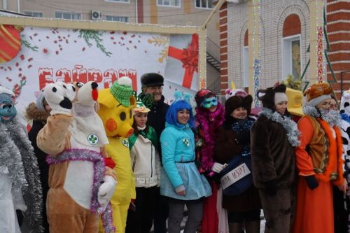 Балтачта үзәк чыршыны ачу тантанасы булды
