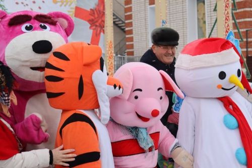 Балтачта үзәк чыршыны ачу тантанасы булды