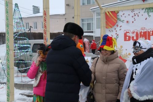 Балтачта үзәк чыршыны ачу тантанасы булды