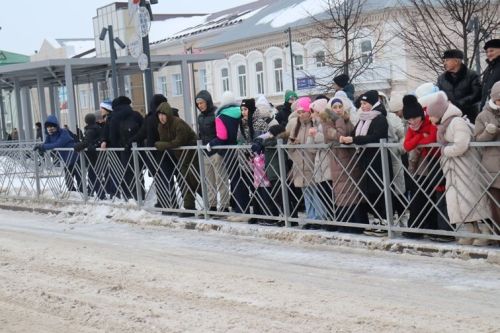 Балтачта үзәк чыршыны ачу тантанасы булды