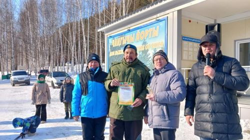 Балтачта төрле гаскәр ветераннары арасында «Итекле хоккей» ярышы узды