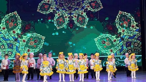 Балтачның икенче номерлы балалар бакчасы коллективының иҗат концерты
