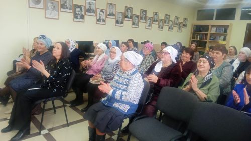 Балтачта «Казан утлары» журналы мөхәррирләре белән шигърияткә багышланган очрашу булды