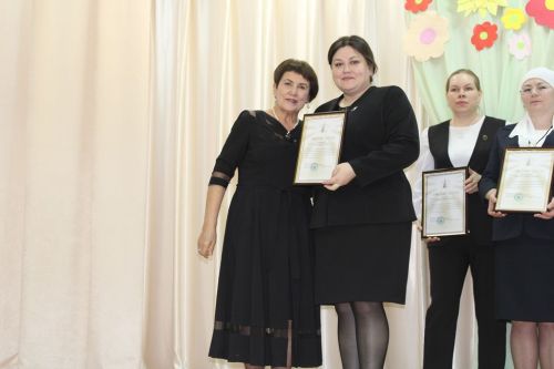 Түбән Кенә мәдәният йортында "Халык зур ул, моңлы ул..." дигән төбәкара ачык конкурс -фестиваль узды