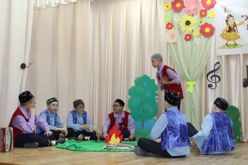 Түбән Кенә мәдәният йортында "Халык зур ул, моңлы ул..." дигән төбәкара ачык конкурс -фестиваль узды