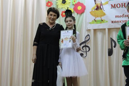 Түбән Кенә мәдәният йортында "Халык зур ул, моңлы ул..." дигән төбәкара ачык конкурс -фестиваль узды