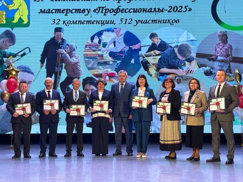 Балтачта «Талантлар парады»нда алдынгы укучылар хөрмәтләнде