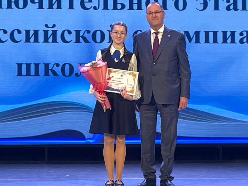 Балтачта «Талантлар парады»нда алдынгы укучылар хөрмәтләнде