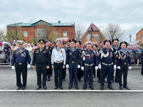 Балтачта узган Җиңү парадыннан фоторепортаж
