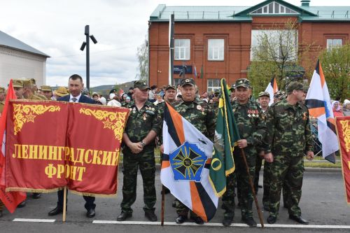Балтачта узган Җиңү парадыннан фоторепортаж