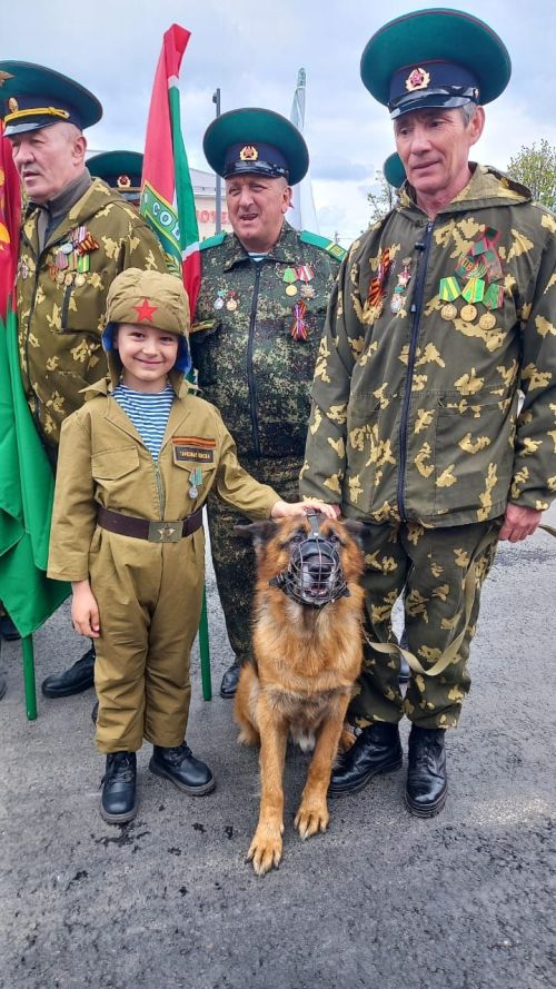 Балтачта узган Җиңү парадыннан фоторепортаж