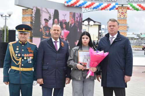 Балтачта узган Җиңү парадыннан фоторепортаж