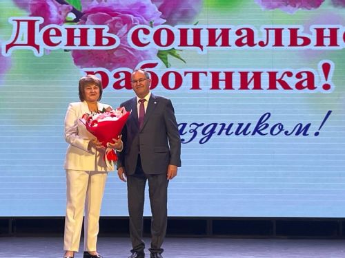 Балтач мәдәният үзәгендә социаль хезмәткәрләр көнен уңаеннан бәйрәм чарасы  узды