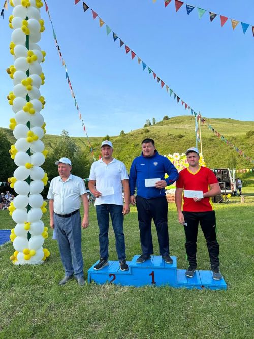 Чутай авылында Сабан туе елдагыча югары дәрәҗәдә үтә (бик күп фото)