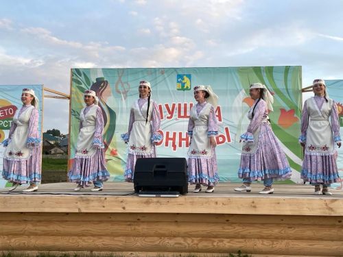 "Шушма моңнары": бистәнең 3 һәм 4 номерлы балалар бакчалары концерты